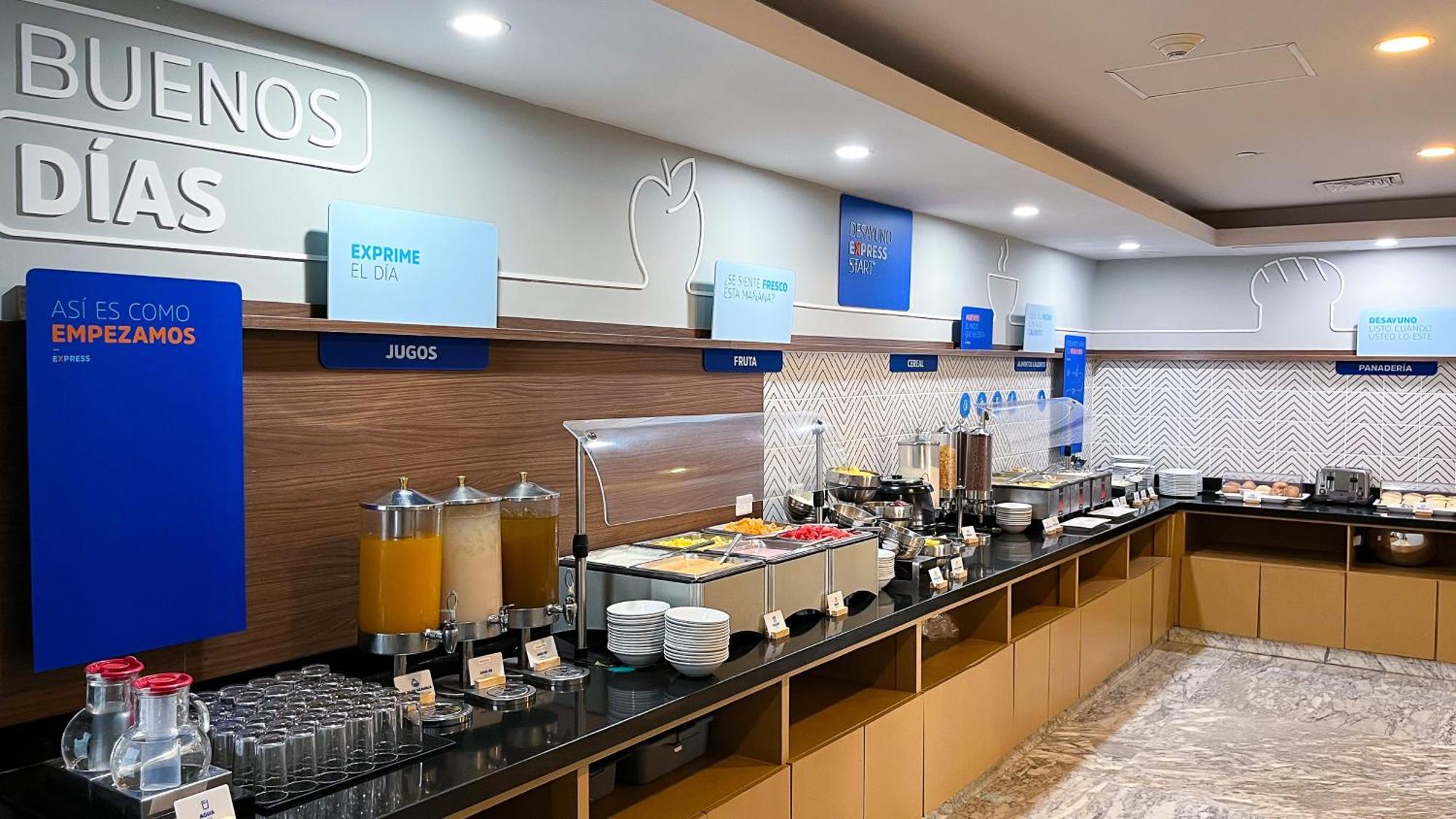 Express By Ihg Hotel 3*